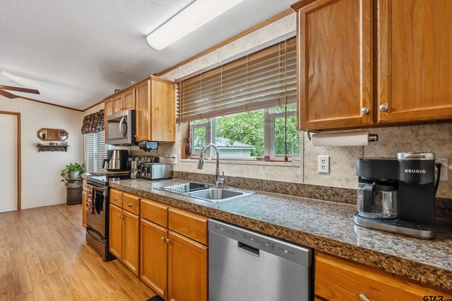 13545 Flagstaff Drive, Tyler, TX 75707