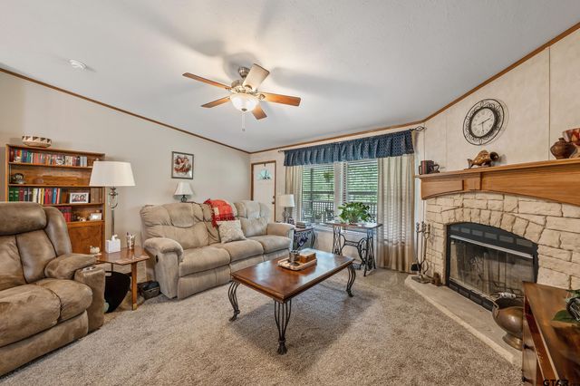 13545 Flagstaff Drive, Tyler, TX 75707