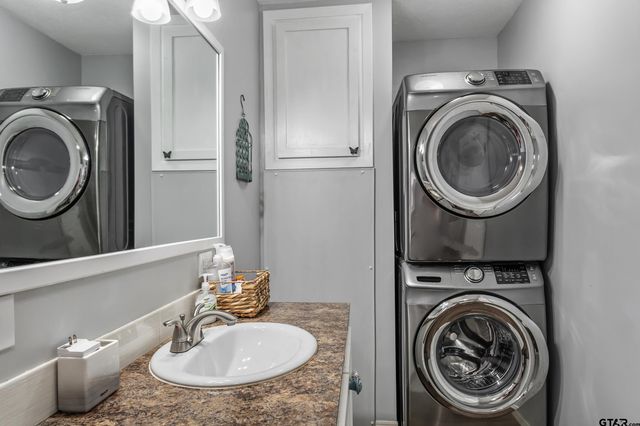 13545 Flagstaff Drive, Tyler, TX 75707