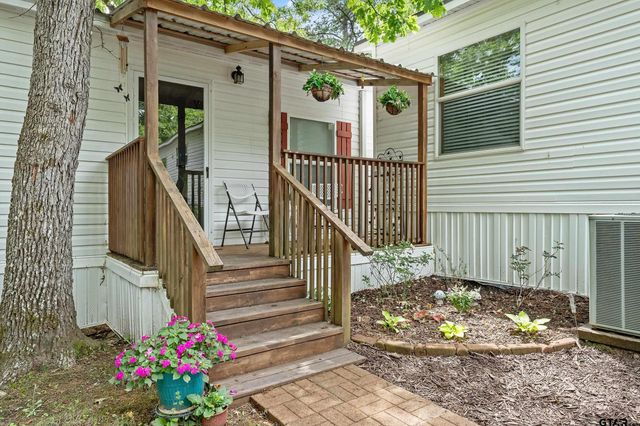 13545 Flagstaff Drive, Tyler, TX 75707
