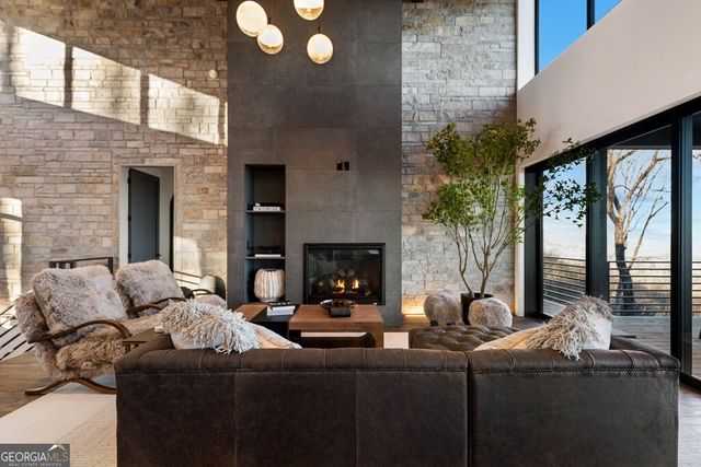 47 Pinhoti Pass, Ellijay, GA 30540