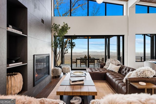 47 Pinhoti Pass, Ellijay, GA 30540