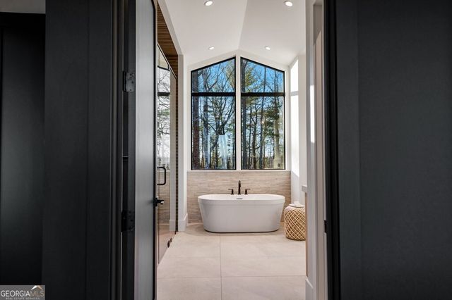 47 Pinhoti Pass, Ellijay, GA 30540