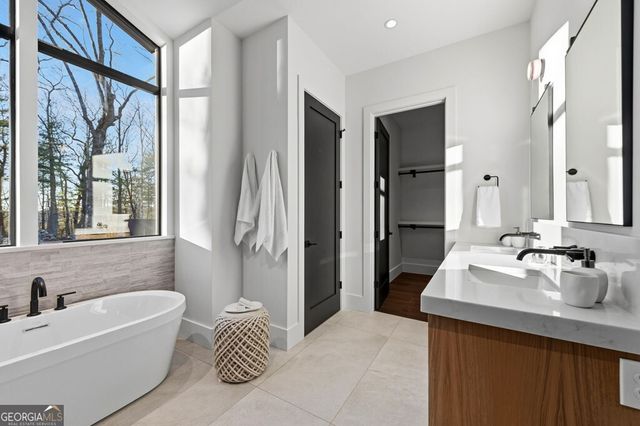 47 Pinhoti Pass, Ellijay, GA 30540