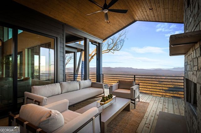 47 Pinhoti Pass, Ellijay, GA 30540