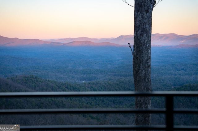 47 Pinhoti Pass, Ellijay, GA 30540