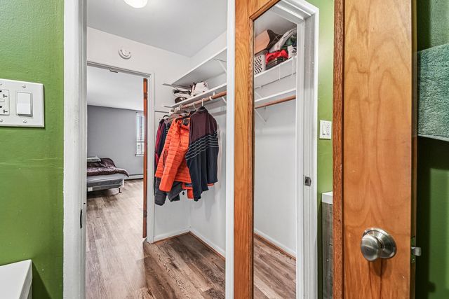 9740 S Pulaski Road 306, Oak Lawn, IL 60453