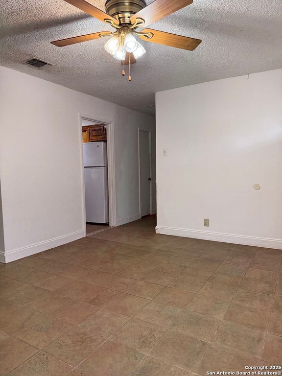343 W Palfrey, San Antonio, TX 78223