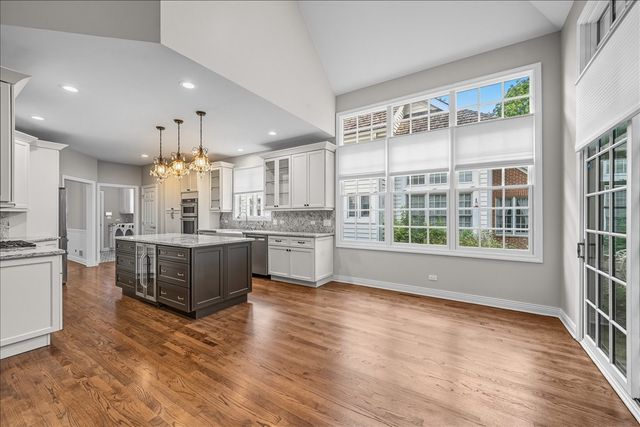 1685 Cornell Court, Lake Forest, IL 60045