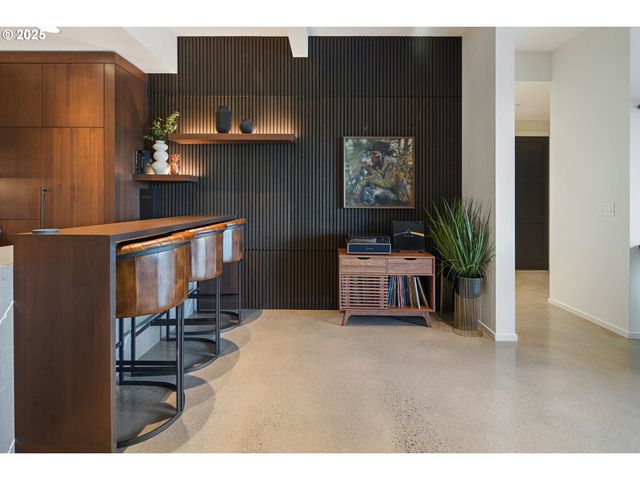 11011 Se EVERGREEN Hwy, Vancouver, WA 98664