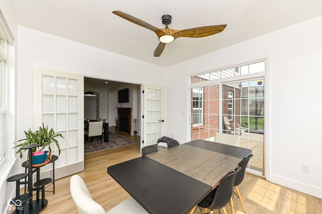 4693 W Chert Drive, New Palestine, IN 46163