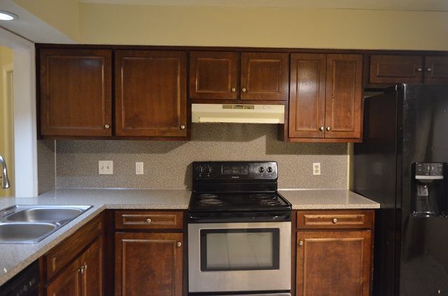 2513 Lacey Oak Court, Columbus, GA 31907