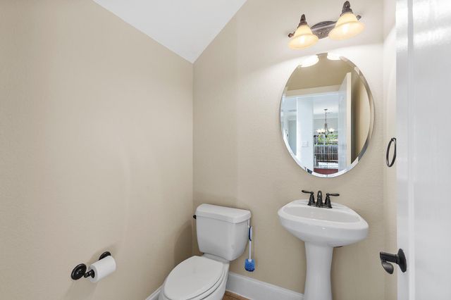 6715 Windrift Way WAY 27, Austin, TX 78745