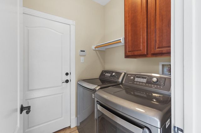 6715 Windrift Way WAY 27, Austin, TX 78745