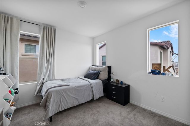 16667 Snowdrop 2, Fontana, CA 92336