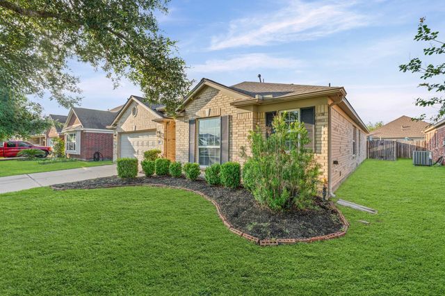 18426 Cypress Lake Village Drive, Cypress, TX 77429