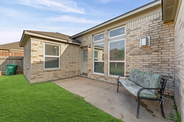 18426 Cypress Lake Village Drive, Cypress, TX 77429