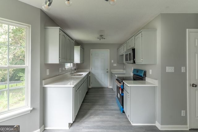 2125 Cedar Avenue, Macon, GA 31204