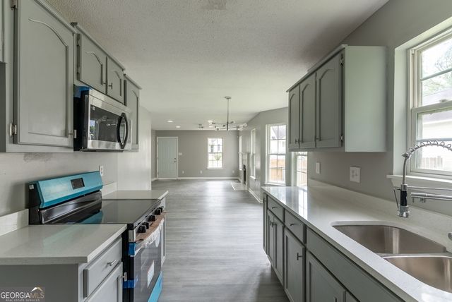 2125 Cedar Avenue, Macon, GA 31204