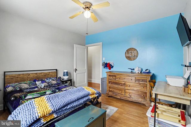 606 WISE AVE, Red Lion, PA 17356