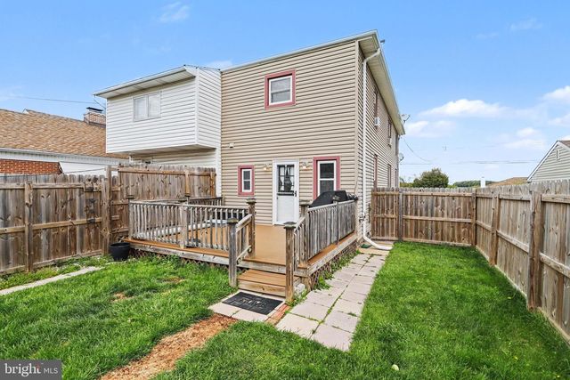 606 WISE AVE, Red Lion, PA 17356
