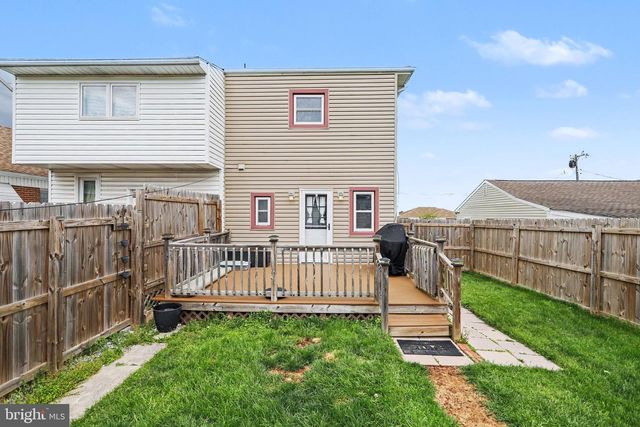 606 WISE AVE, Red Lion, PA 17356