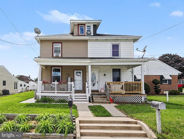 606 WISE AVE, Red Lion, PA 17356
