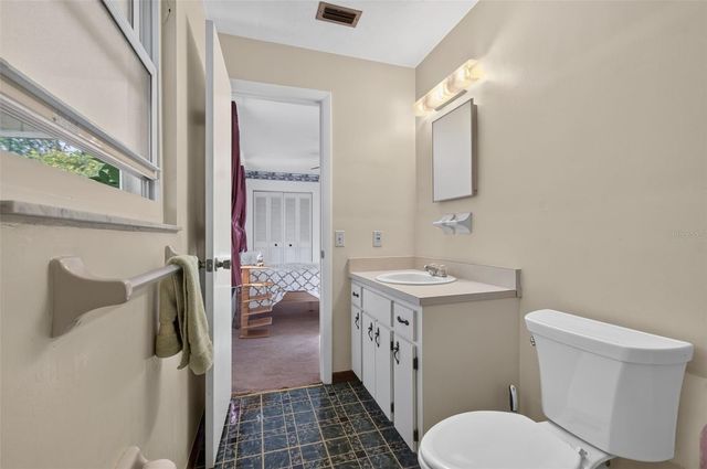 6614 NW 26TH TERRACE, Gainesville, FL 32653