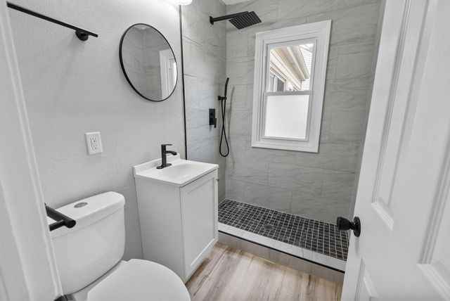 3824 N 54th BOULEVARD, Milwaukee, WI 53216