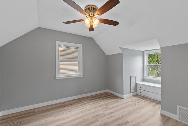 3824 N 54th BOULEVARD, Milwaukee, WI 53216