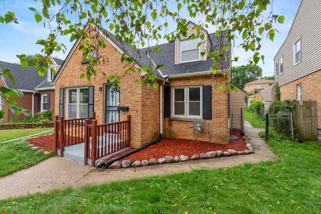 3824 N 54th BOULEVARD, Milwaukee, WI 53216