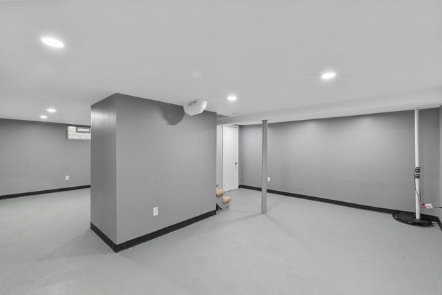 3824 N 54th BOULEVARD, Milwaukee, WI 53216