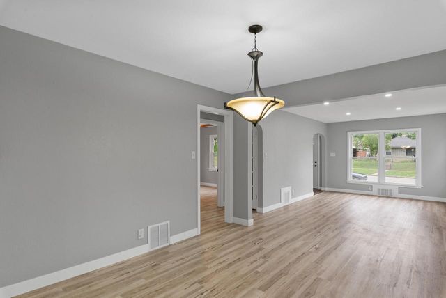 3824 N 54th BOULEVARD, Milwaukee, WI 53216