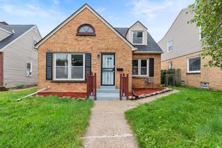 3824 N 54th BOULEVARD, Milwaukee, WI 53216