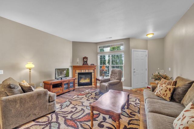 995 Bedford COURT #102, Mount Pleasant, WI 53406