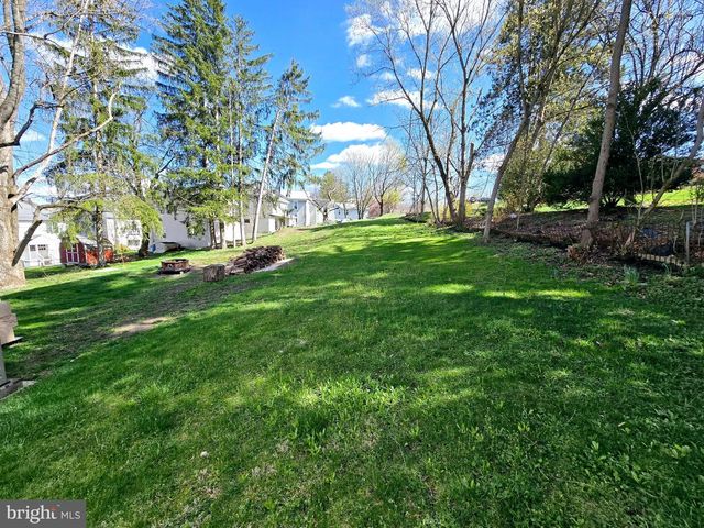 28 HILL ST, Frostburg, MD 21532
