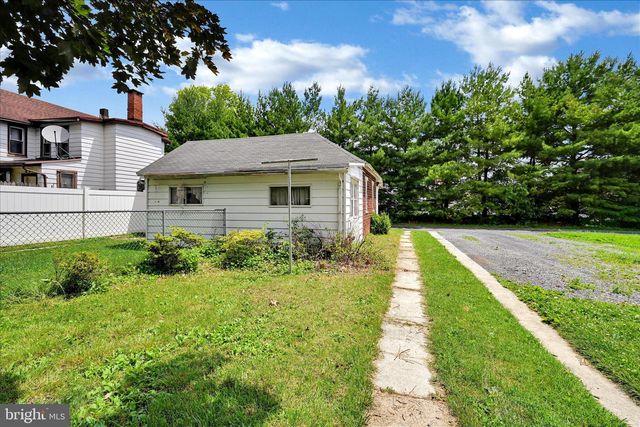 107 WOODROW AVE, Sinking Spring, PA 19608