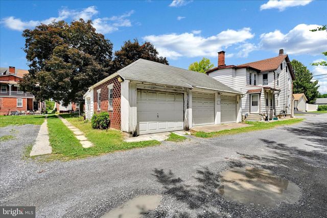 107 WOODROW AVE, Sinking Spring, PA 19608