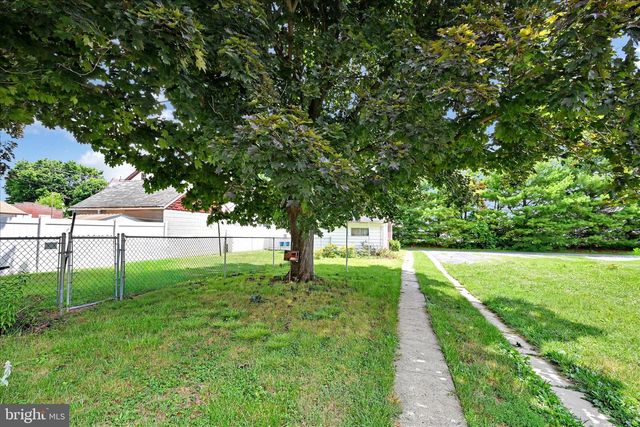 107 WOODROW AVE, Sinking Spring, PA 19608