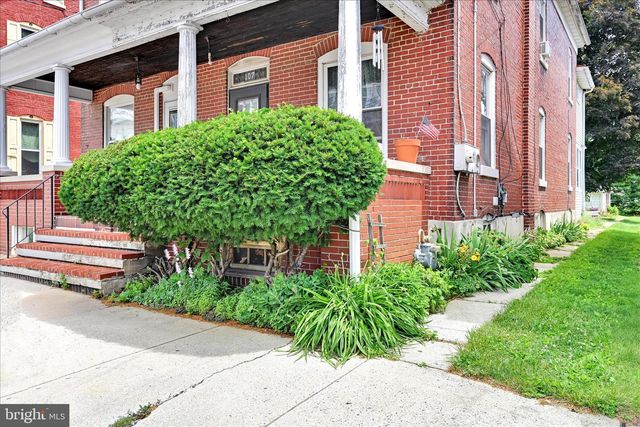 107 WOODROW AVE, Sinking Spring, PA 19608