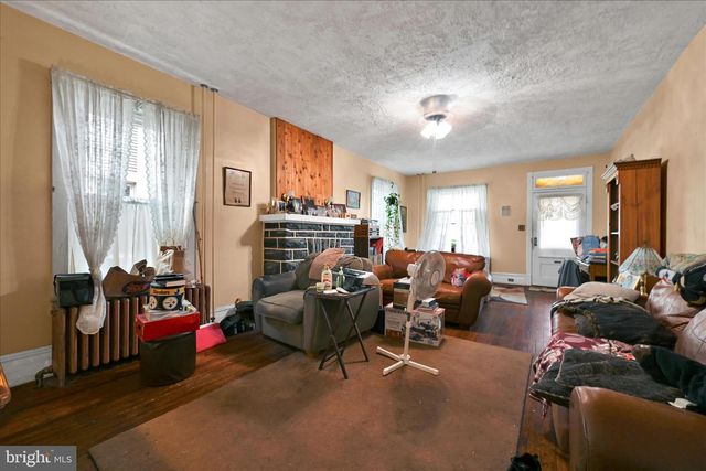 107 WOODROW AVE, Sinking Spring, PA 19608