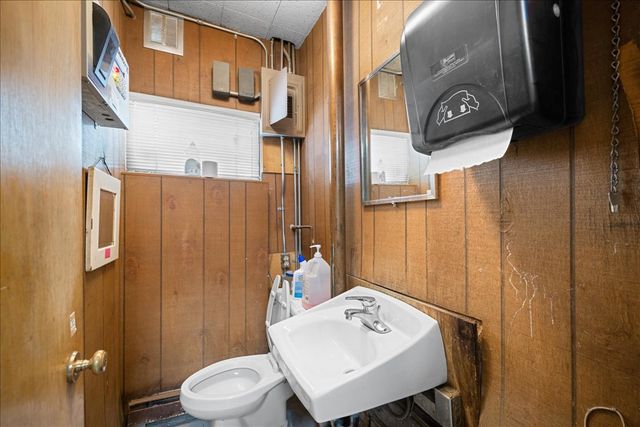 1045 Central Avenue, Billings, MT 59102