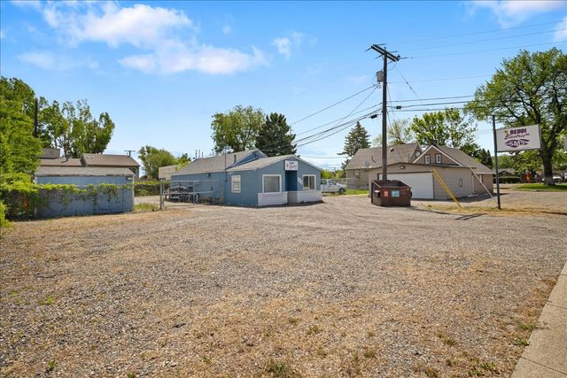 1045 Central Avenue, Billings, MT 59102