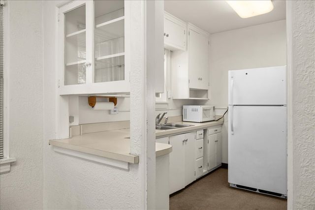 1045 Central Avenue, Billings, MT 59102