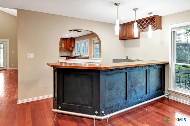 608 Chimney Rock Drive, Victoria, TX 77904