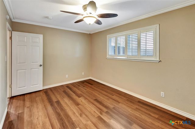 608 Chimney Rock Drive, Victoria, TX 77904