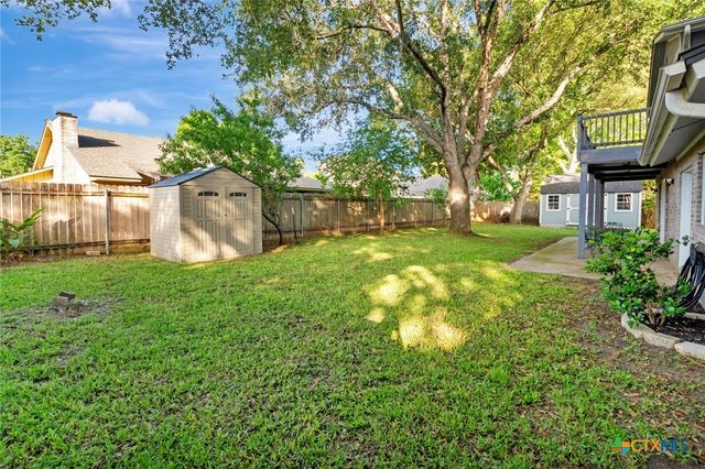 608 Chimney Rock Drive, Victoria, TX 77904