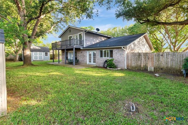 608 Chimney Rock Drive, Victoria, TX 77904