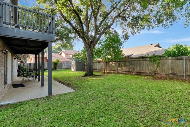 608 Chimney Rock Drive, Victoria, TX 77904