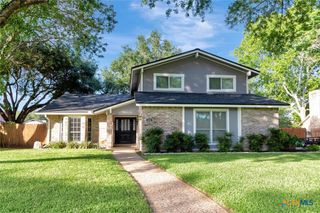 608 Chimney Rock Drive, Victoria, TX 77904